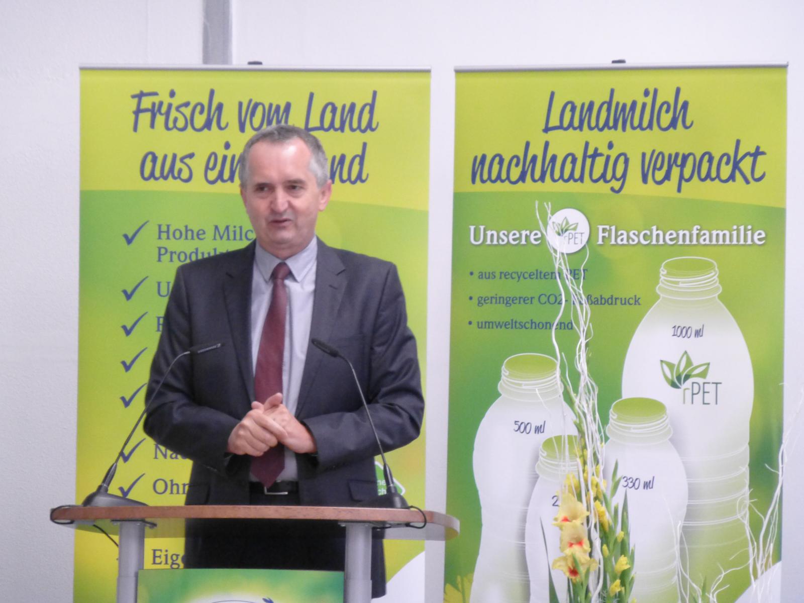 Thomas Schmidt MdL anlässlich seines Grußwortes zur Eröffnung der Kohrener Landmolkerei am Produktionsstandort Penig.
