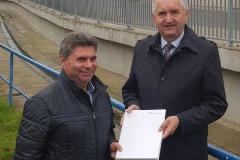Hochwasserschutz – Fördermittelübergabe in Hartmannsdorf