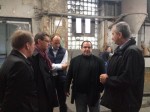 Rundgang mit Umweltminister Kupfer in der Papier- und Pappenfabrik Lunzenau