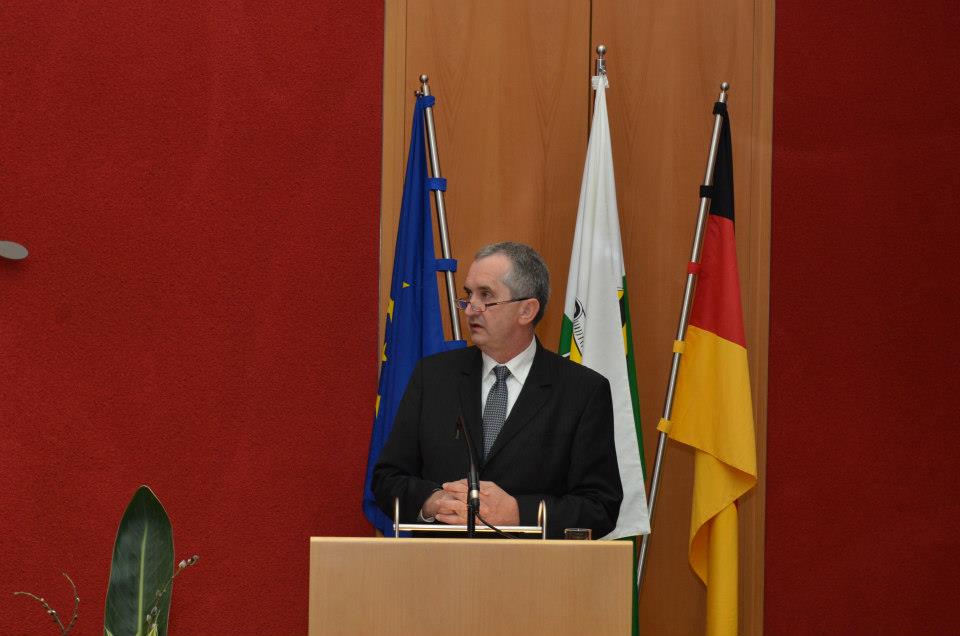 Thomas Schmidt MdL bei seiner Rede anlässlich der feierlichen Übergabe des Enquete-Berichts