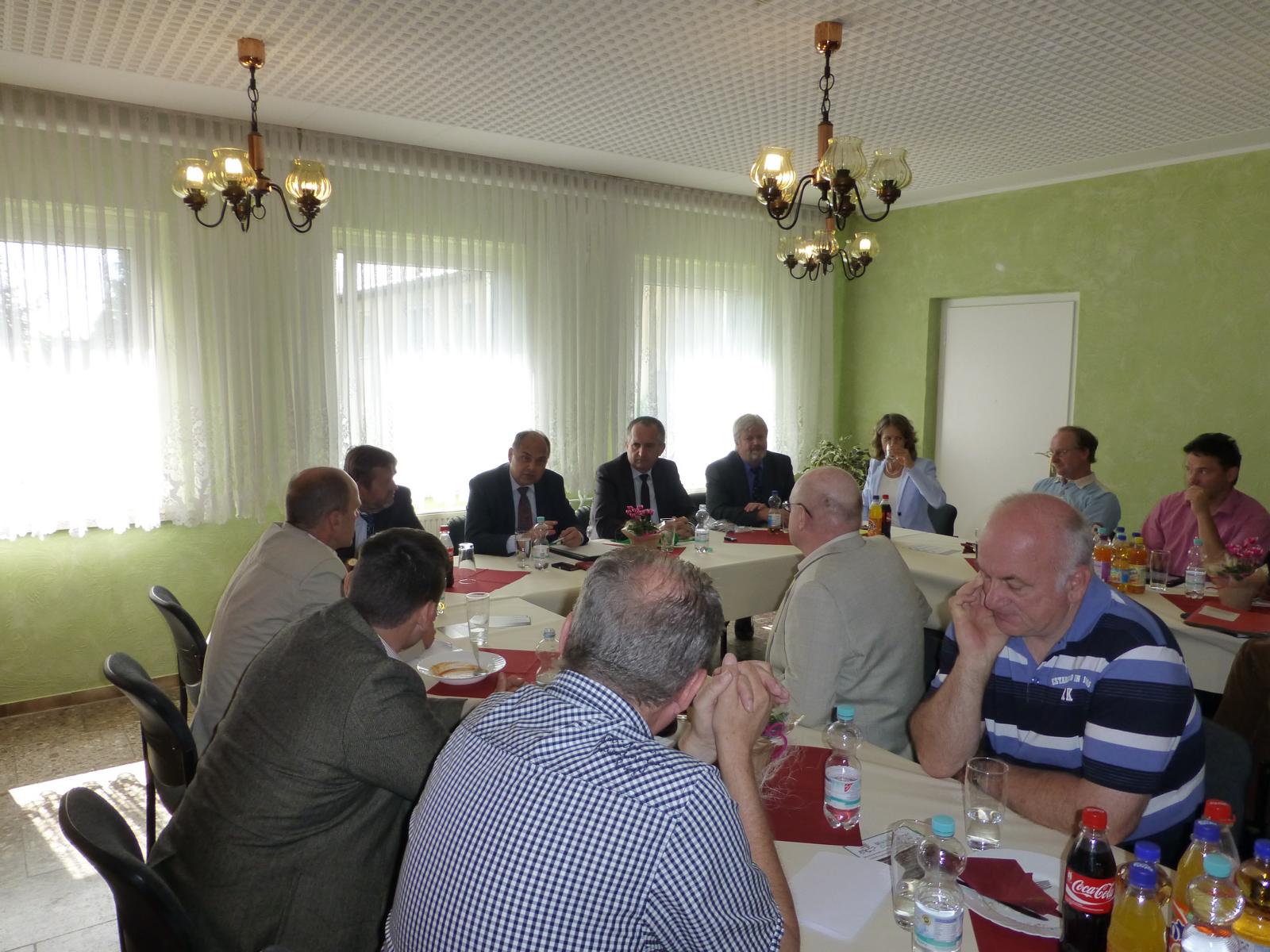 Gesprächsrunde mit Vorständen des Sächsischen Landesbauernverbandes und den Vorständen des Regionalbauernverbandes Mittweida mit dem Bundeslandwirtschaftsminister